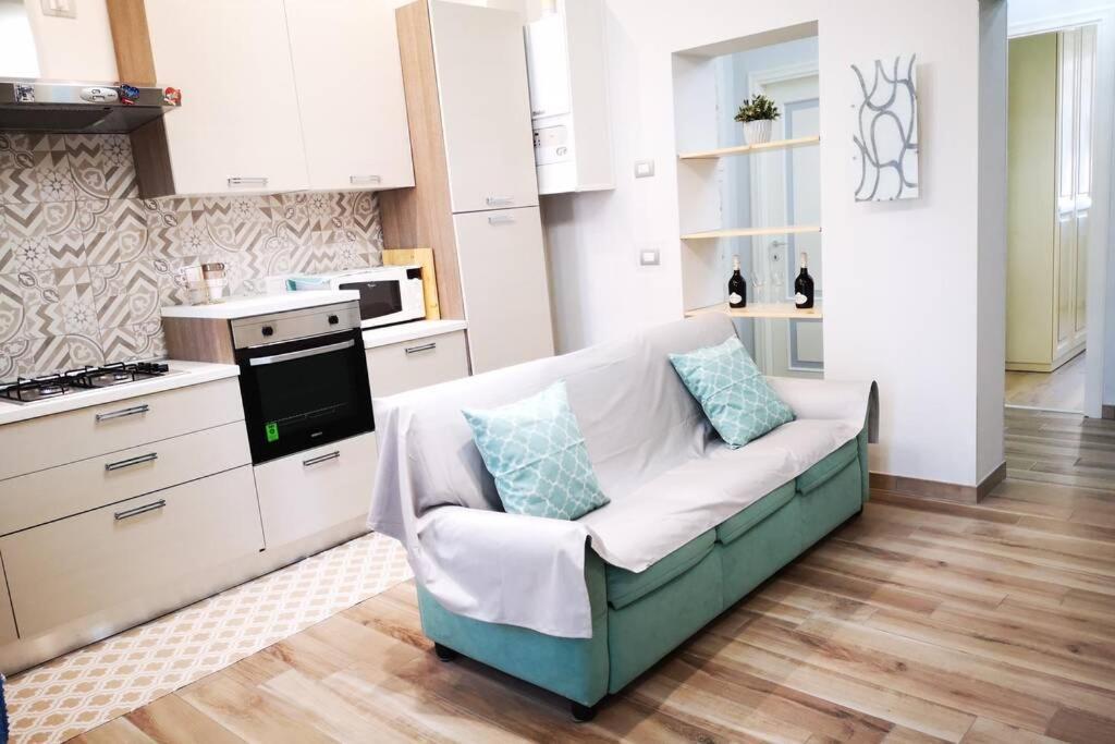 Delizioso Appartamento Cosy Ristrutturato ปาร์มา ภายนอก รูปภาพ